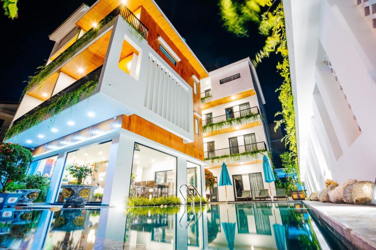 Hoianese Lip Lip Pool Hotel Hội An Buitenkant foto